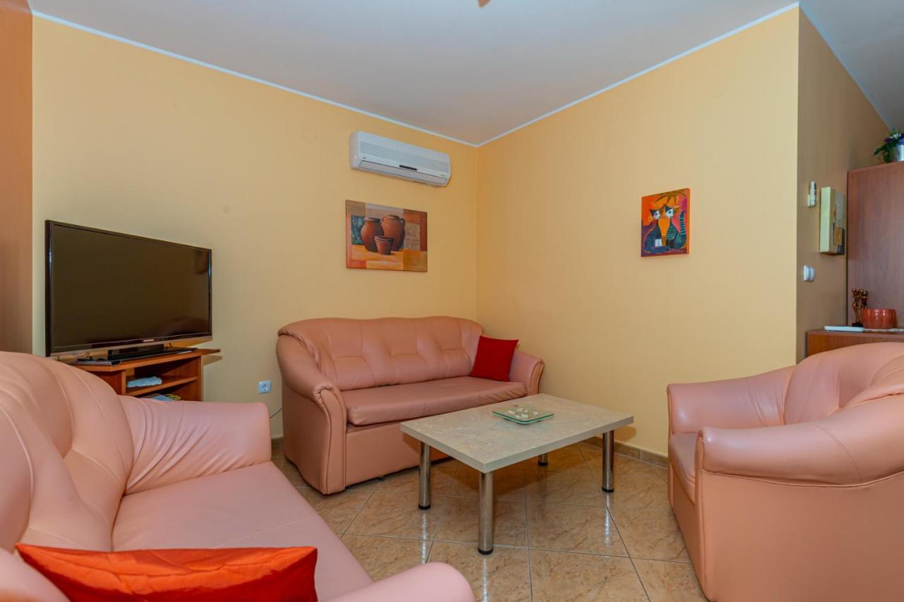 Apartman Rima Dramalj Exterior foto