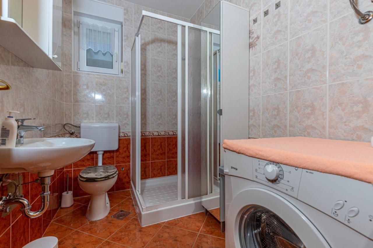 Apartman Rima Dramalj Exterior foto